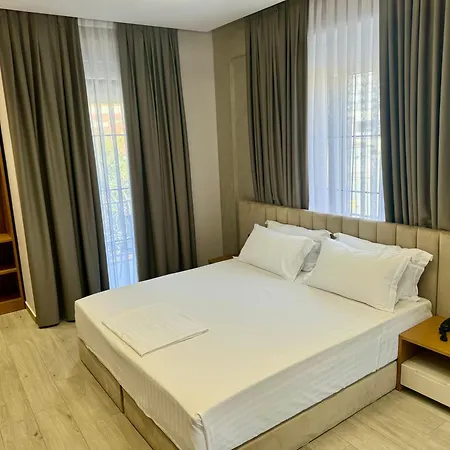 Hotell Comfort By Rezidence In Tirana