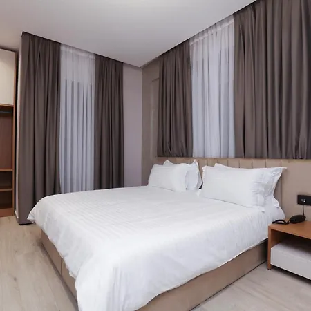 Comfort By Rezidence In Hotell Tirana