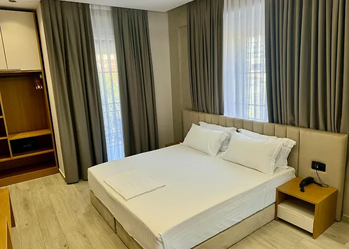 Hotel Comfort By Rezidence In Tirana